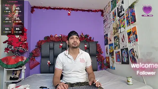 ashtoncooperr online show from December 2, 4:13 pm