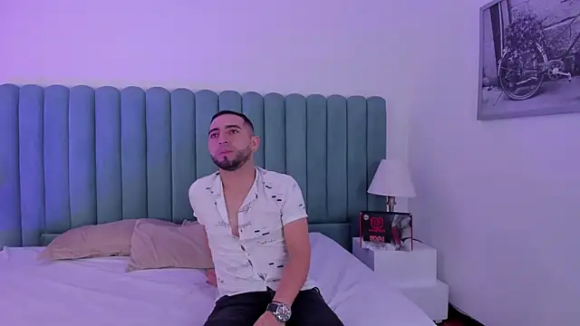 Snapshot of Lushian_ chatting on October 22, 2:06 pm Lushian online show from October 22, 2:06 pm