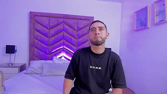 Snapshot of Lushian_ chatting on October 25, 3:29 pm Lushian online show from October 25, 3:29 pm