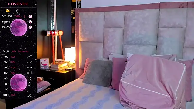 Marthina online show from October 23, 10:30 pm