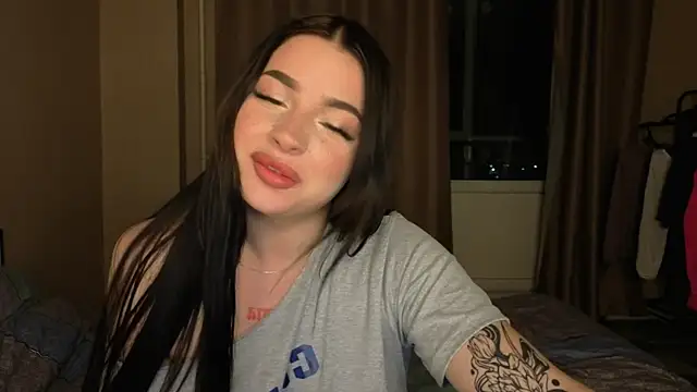 honey     bunny online show from September 11, 5:02 pm