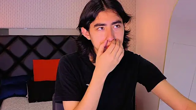 ryo light online show from October 19, 8:09 pm