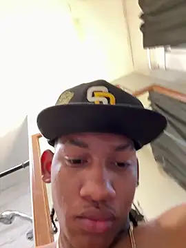 mikyng online show from October 8, 1:31 pm