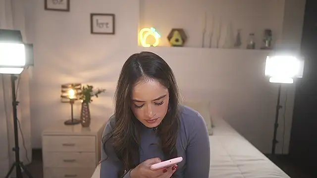 ximena cortez 03 online show from September 9, 10:20 pm