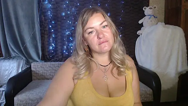 NikaSkylink online show from September 18, 3:30 am