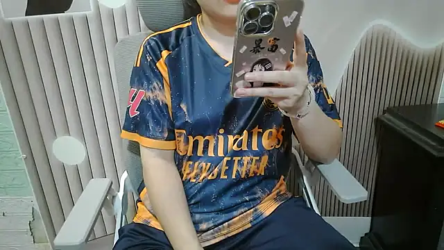 Emachiii online show from September 9, 12:26 pm