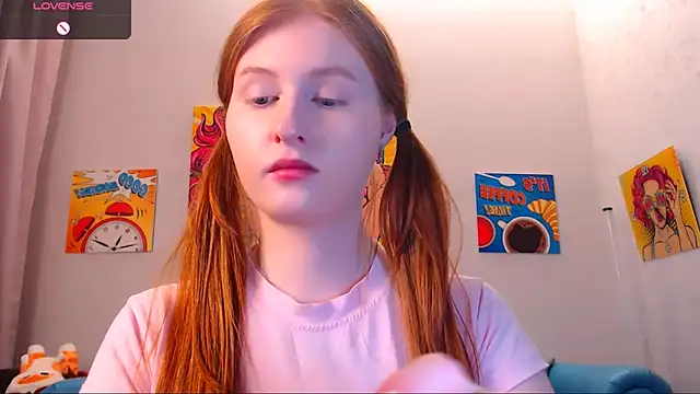 Snapshot of LuxXAngel chatting on November 7, 11:38 pm LuxXAngel online show from November 7, 11:38 pm