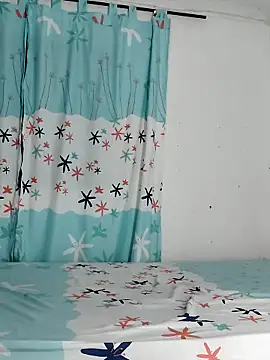 AntonelaMorriz online show from November 8, 8:25 am