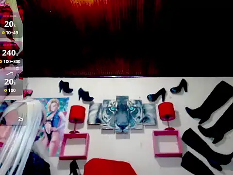 Snapshot of blondehot5v chatting on September 14, 10:42 pm blondehot5v online show from September 14, 10:42 pm