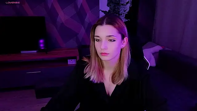 Snapshot of Sandy_Belle chatting on October 1, 6:36 pm Sandy Belle online show from October 1, 6:36 pm