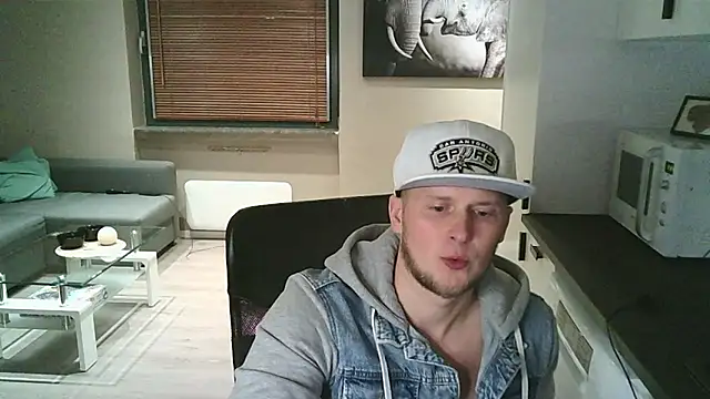 Dartanjanas13 online show from October 25, 9:42 pm