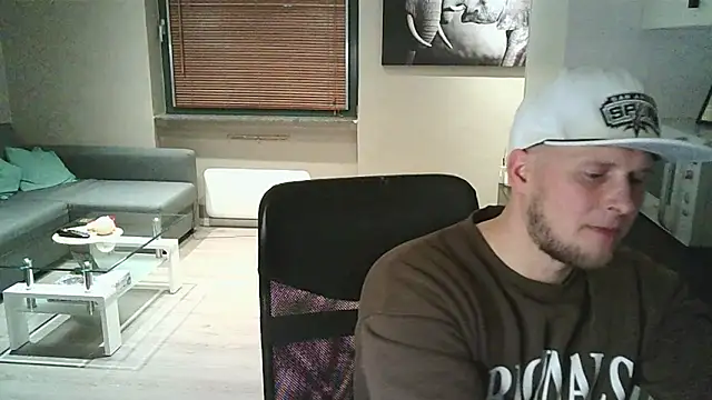 Dartanjanas13 online show from November 7, 10:32 pm