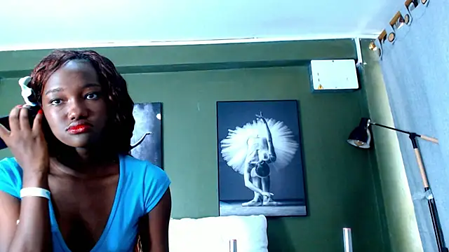 Evaa 18 online show from September 24, 5:38 pm