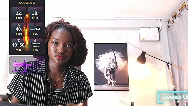 Evaa 18 online show from October 15, 5:35 pm