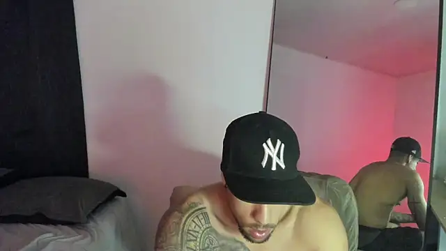 ThiagoLugo online show from October 25, 2:52 am