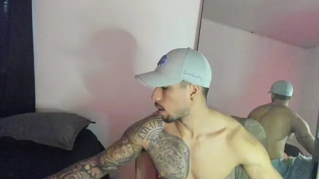 ThiagoLugo online show from October 27, 8:35 pm