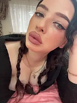 Snapshot of Hannah_xBaby chatting on November 27, 8:38 am Hannah xBaby online show from November 27, 8:38 am