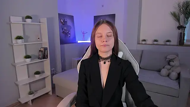 AlicePill online show from October 13, 2:11 am