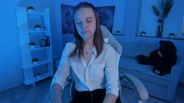 AlicePill online show from November 21, 3:05 am