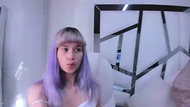 Snapshot of barbieambar chatting on September 16, 12:39 pm barbieambar online show from September 16, 12:39 pm