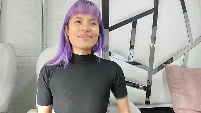 Snapshot of barbieambar chatting on October 1, 1:06 pm barbieambar online show from October 1, 1:06 pm