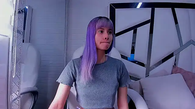 Snapshot of barbieambar chatting on October 7, 12:57 pm barbieambar online show from October 7, 12:57 pm