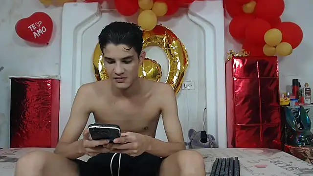 gabo hotboy online show from September 19, 1:40 am