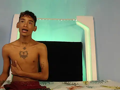 gabo hotboy online show from November 3, 6:58 am