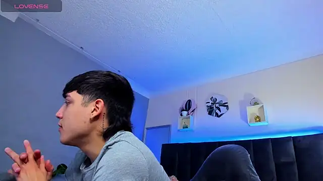 Ares di martin online show from September 26, 2:43 pm