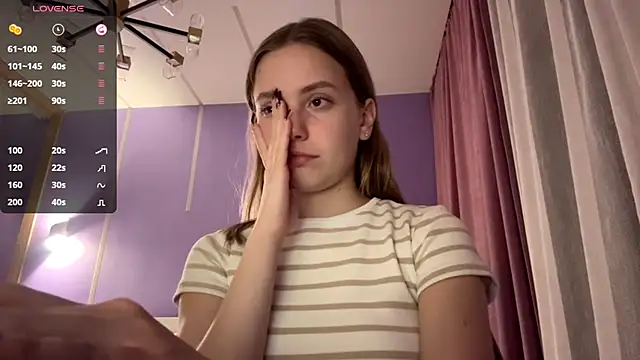 Snapshot of LinaMoonBlessed chatting on October 17, 1:46 pm LinaMoonBlessed online show from October 17, 1:46 pm