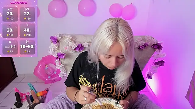 Nataliahenao69 online show from November 20, 3:12 pm