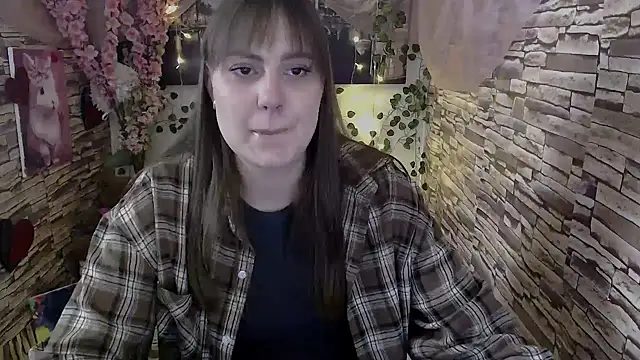 Amanda Bright  online show from October 13, 6:57 am