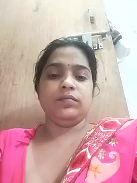 Snapshot of Trisha_71 chatting on September 16, 12:39 pm Trisha 71 online show from September 16, 12:39 pm