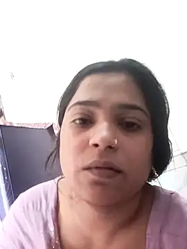 Snapshot of Trisha_71 chatting on October 18, 5:54 am Trisha 71 online show from October 18, 5:54 am