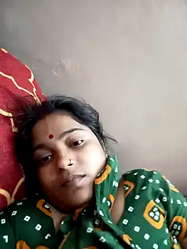 Snapshot of Trisha_71 chatting on November 1, 4:31 pm Trisha 71 online show from November 1, 4:31 pm