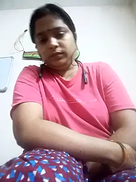 Snapshot of Trisha_71 chatting on November 19, 2:55 am Trisha 71 online show from November 19, 2:55 am