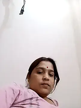 Snapshot of Trisha_71 chatting on November 19, 4:29 pm Trisha 71 online show from November 19, 4:29 pm