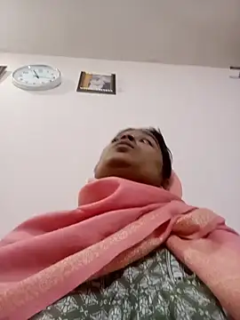 Snapshot of Trisha_71 chatting on November 27, 5:42 am Trisha 71 online show from November 27, 5:42 am