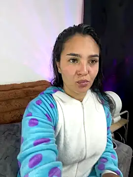 meli  brown online show from November 20, 3:50 am