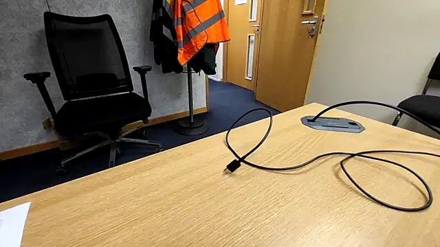 Oorse1966 online show from October 22, 6:24 am