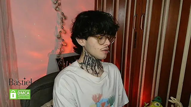 Mihail leroy online show from September 26, 1:20 am