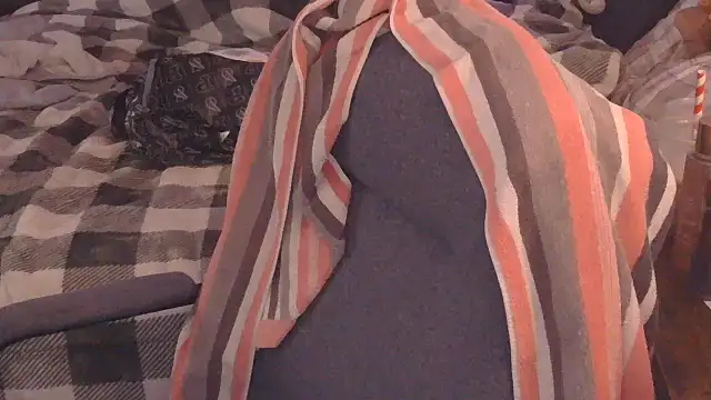 Snapshot of Sexyblonde12344 chatting on September 26, 6:12 pm Sexyblonde12344 online show from September 26, 6:12 pm