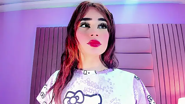 Valeria Rouss online show from November 29, 8:45 pm