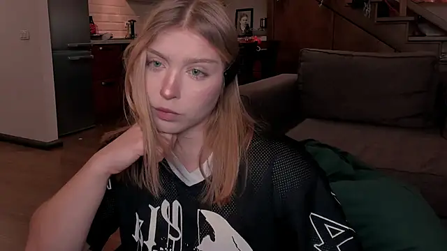 VanillaLivitski online show from November 3, 2:29 pm