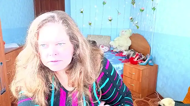 Audrey Aura online show from October 23, 5:07 am