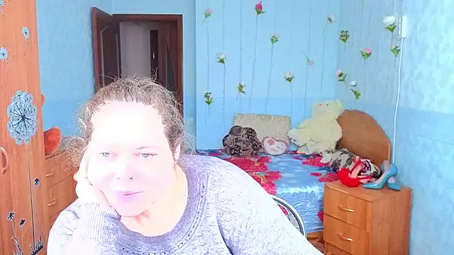 Audrey Aura online show from October 25, 5:59 am