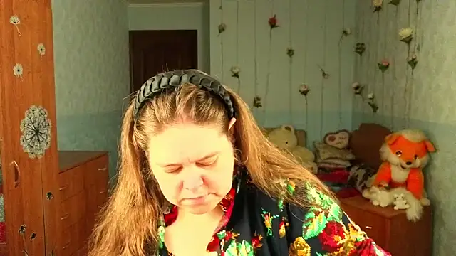 Audrey Aura online show from November 10, 5:06 am