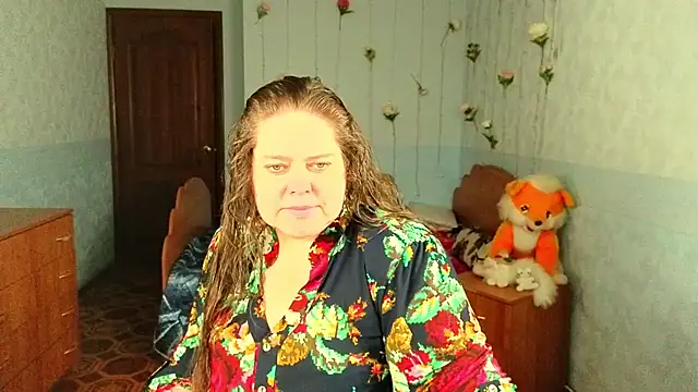 Audrey Aura online show from November 12, 5:30 am