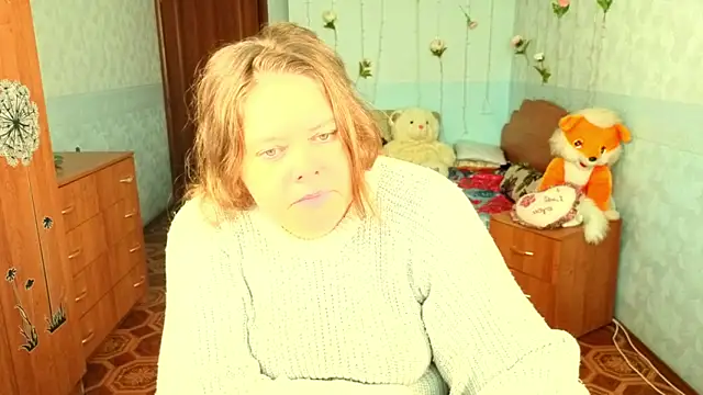 Audrey Aura online show from November 14, 5:17 am