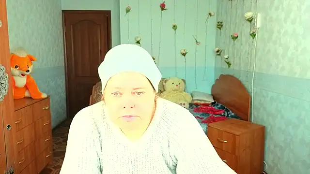 Audrey Aura online show from November 15, 5:38 am